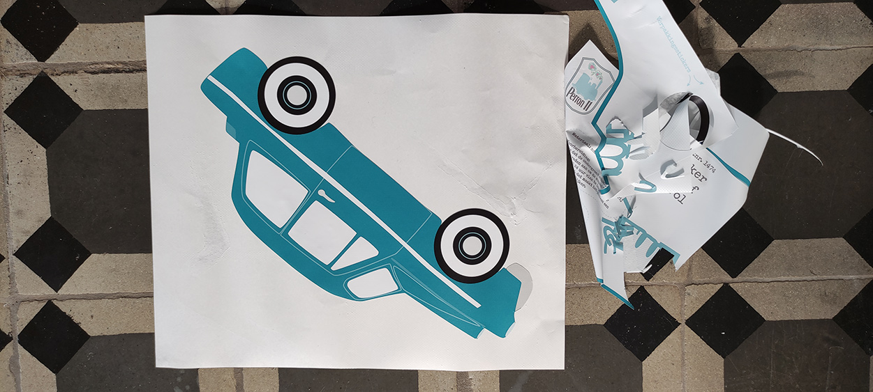 muursticker op tijdelijke drager plakken voor verhuizing